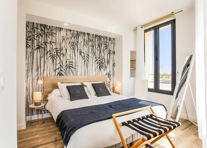 Grand Confort Bord De Rez-de-chaussée La Vague * Houlgate