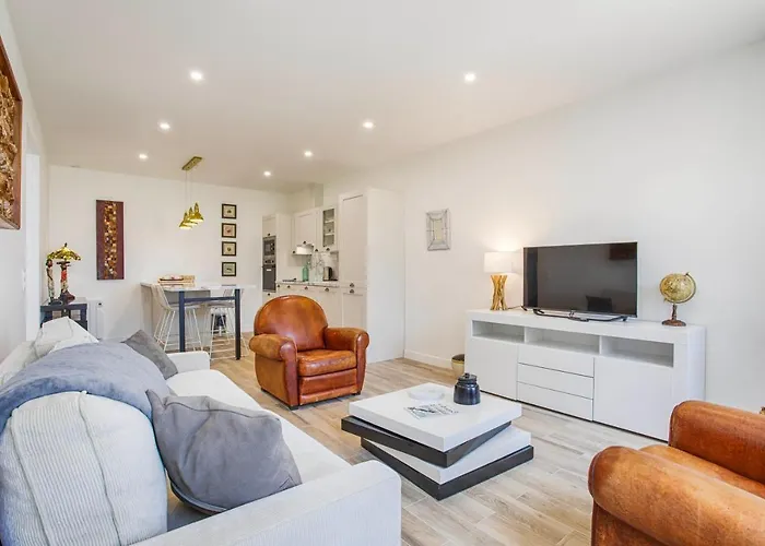 Grand Confort Bord De Rez-de-chaussee La Vague Ульгат